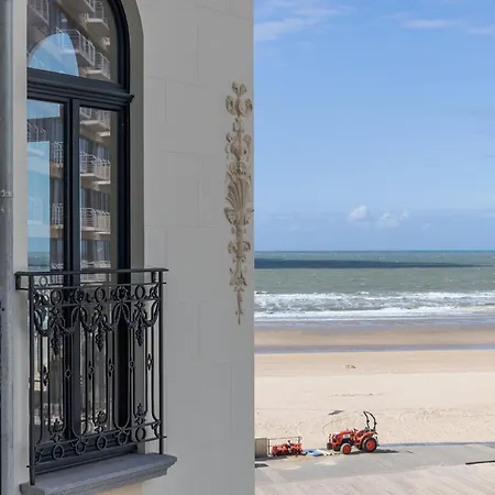 Lecomte - Arthur Seaview 207 *