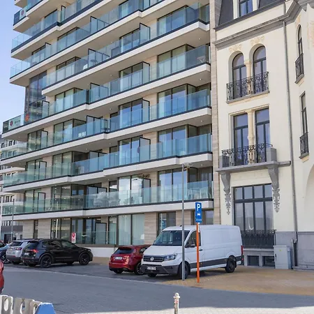 Lecomte - Arthur Seaview 207 *