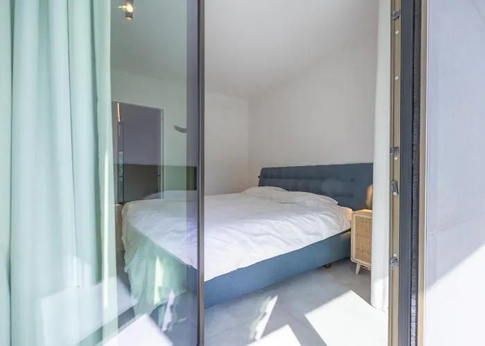 Lecomte - Arthur Seaview 207 אוסטנדה